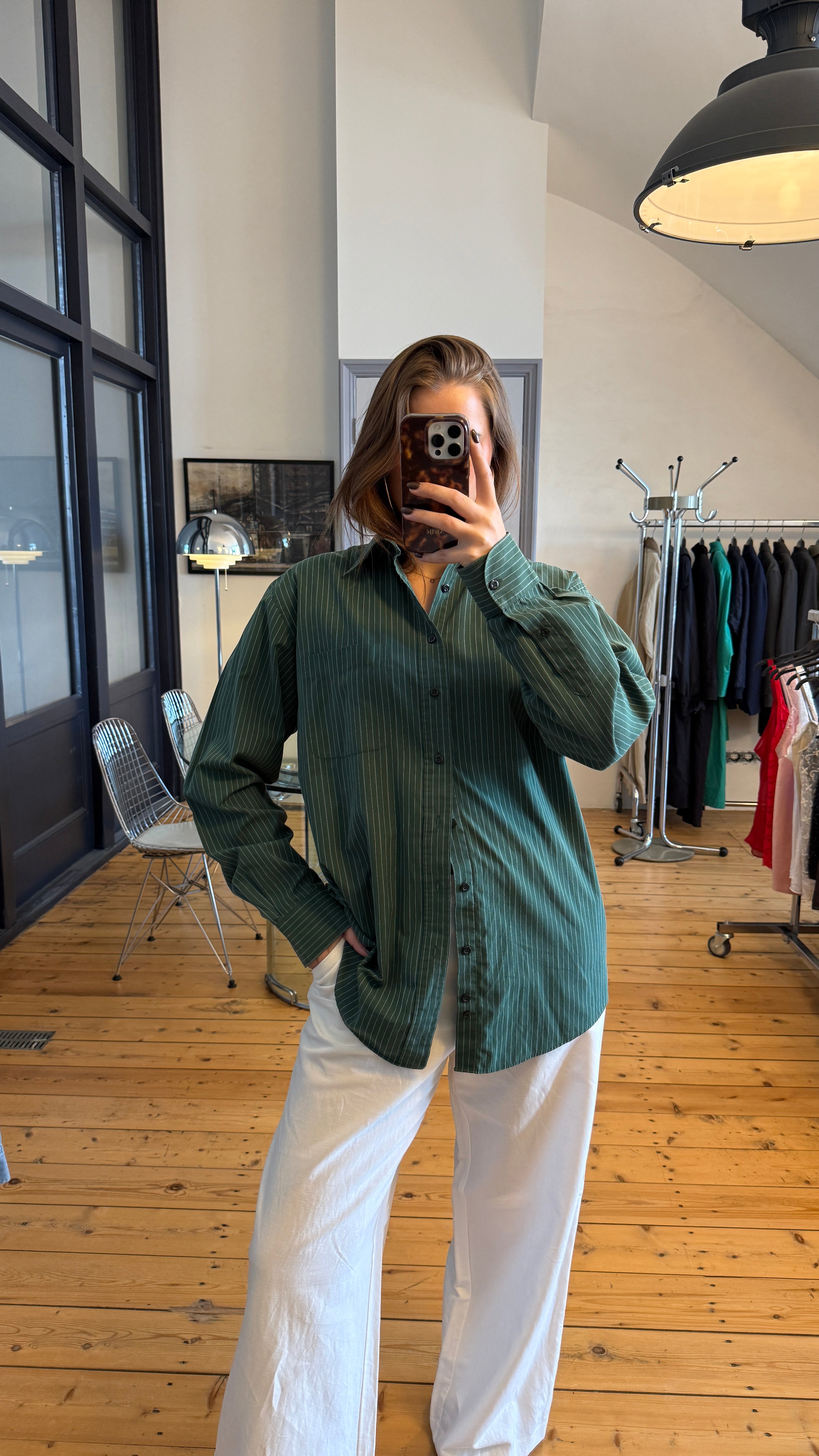 BLOUSE