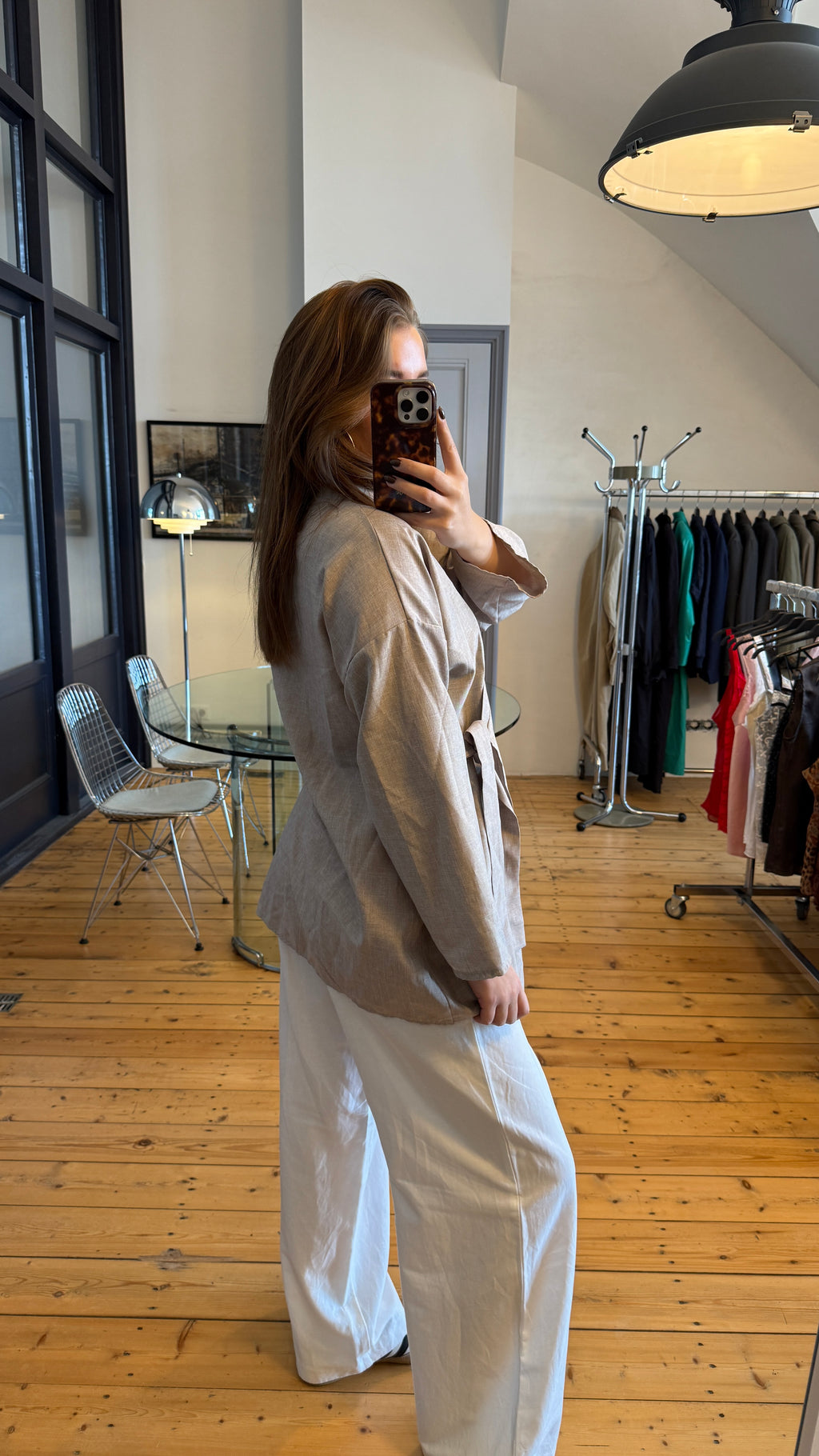 BLOUSE