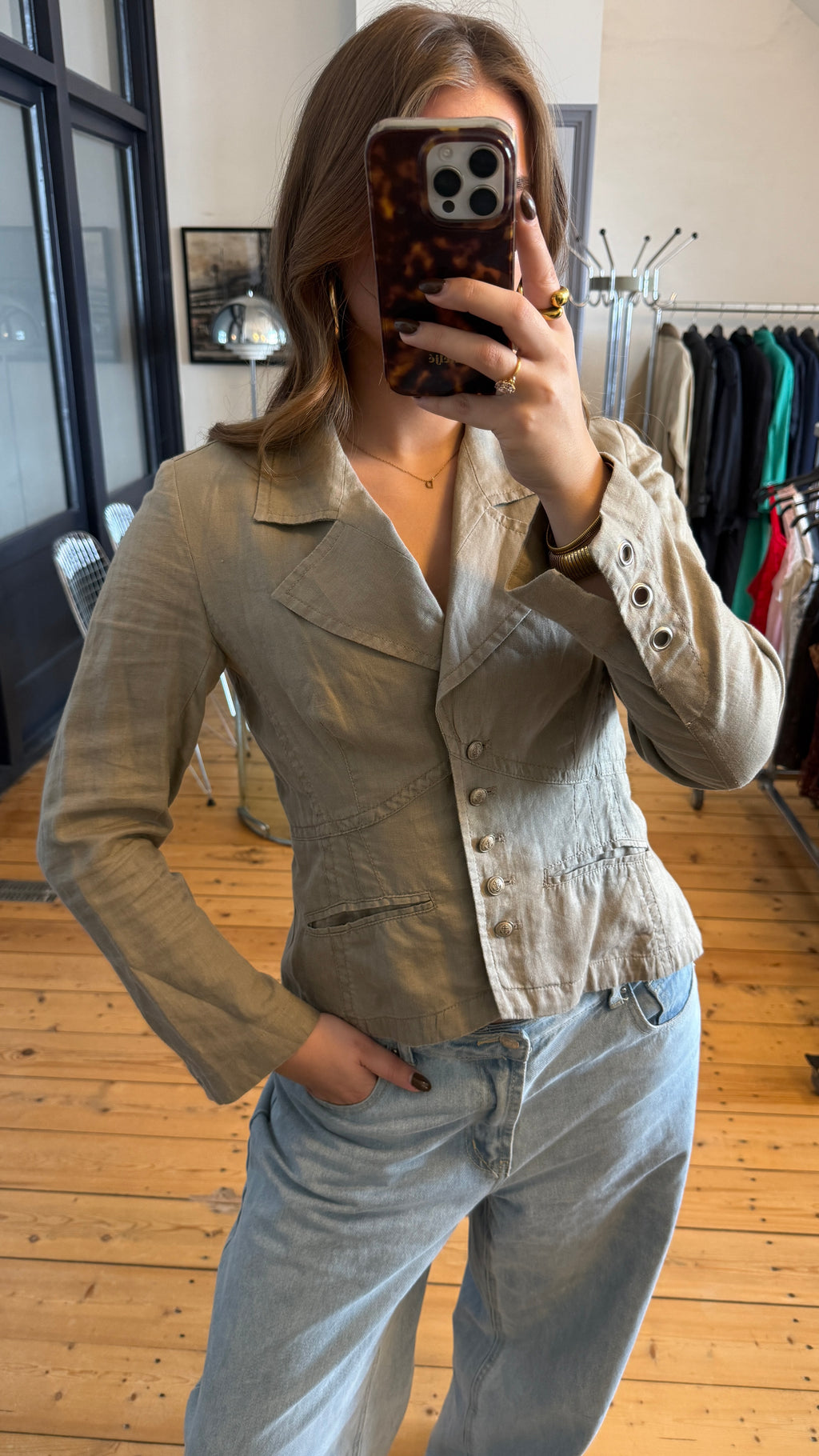 BLOUSE