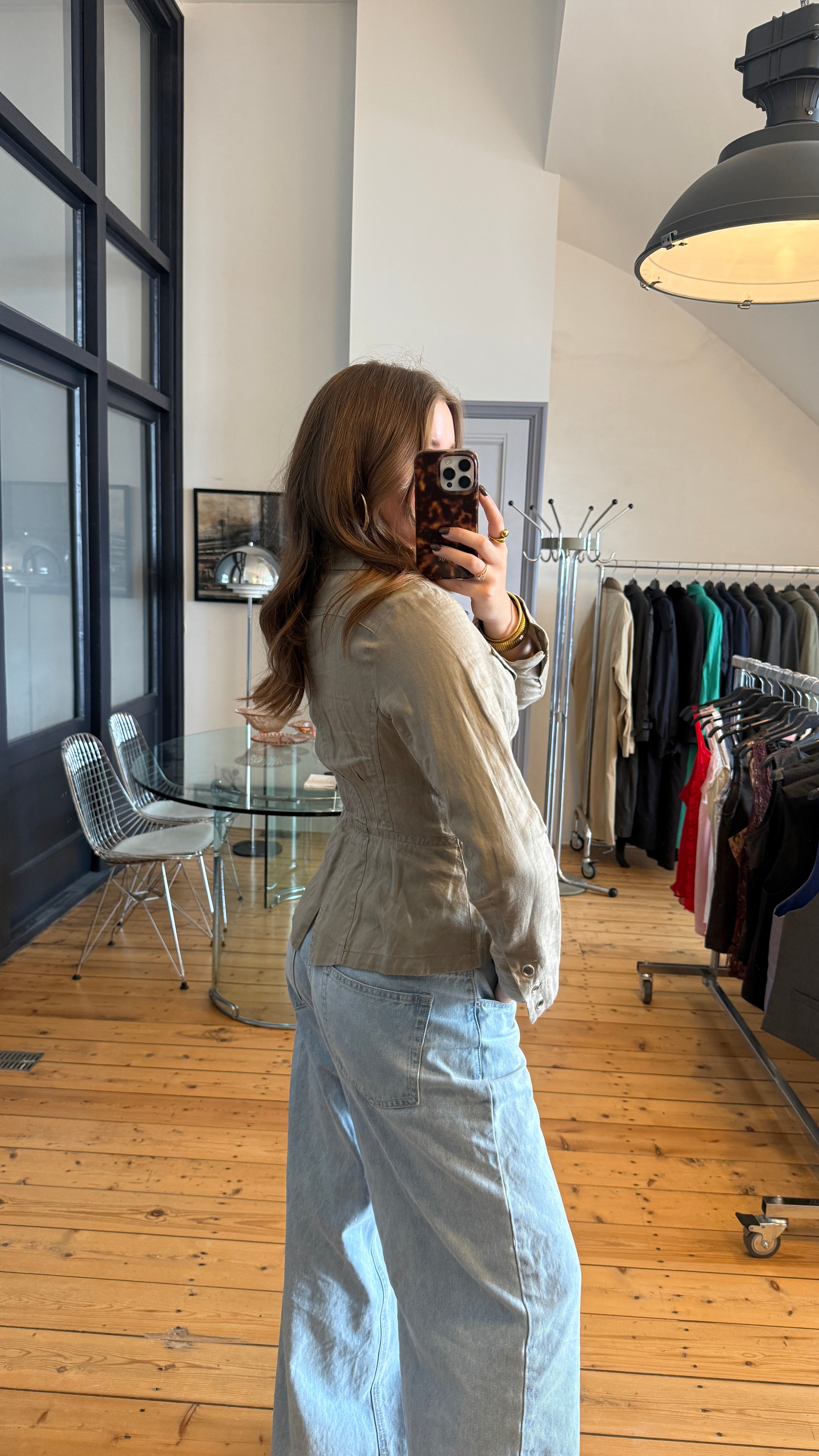 BLOUSE