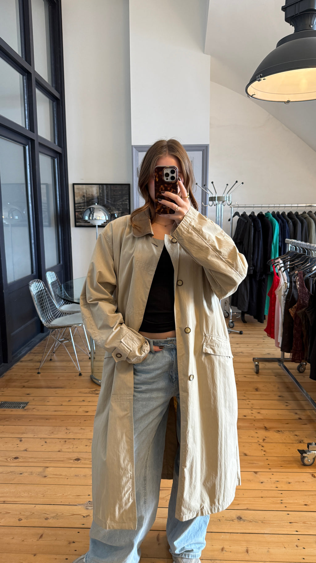 TRENCHCOAT
