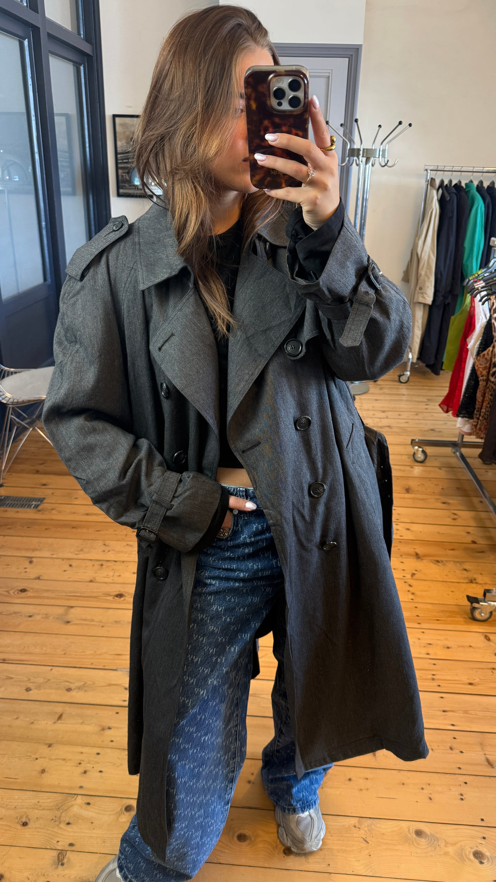 TRENCHCOAT