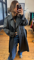 TRENCHCOAT