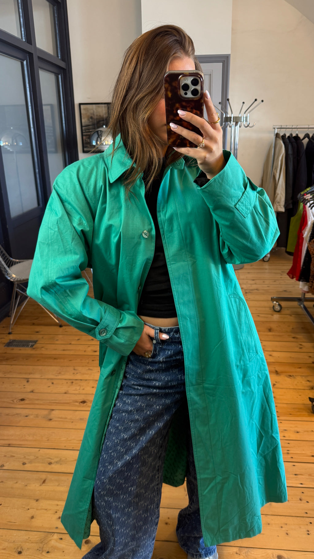 TRENCHCOAT