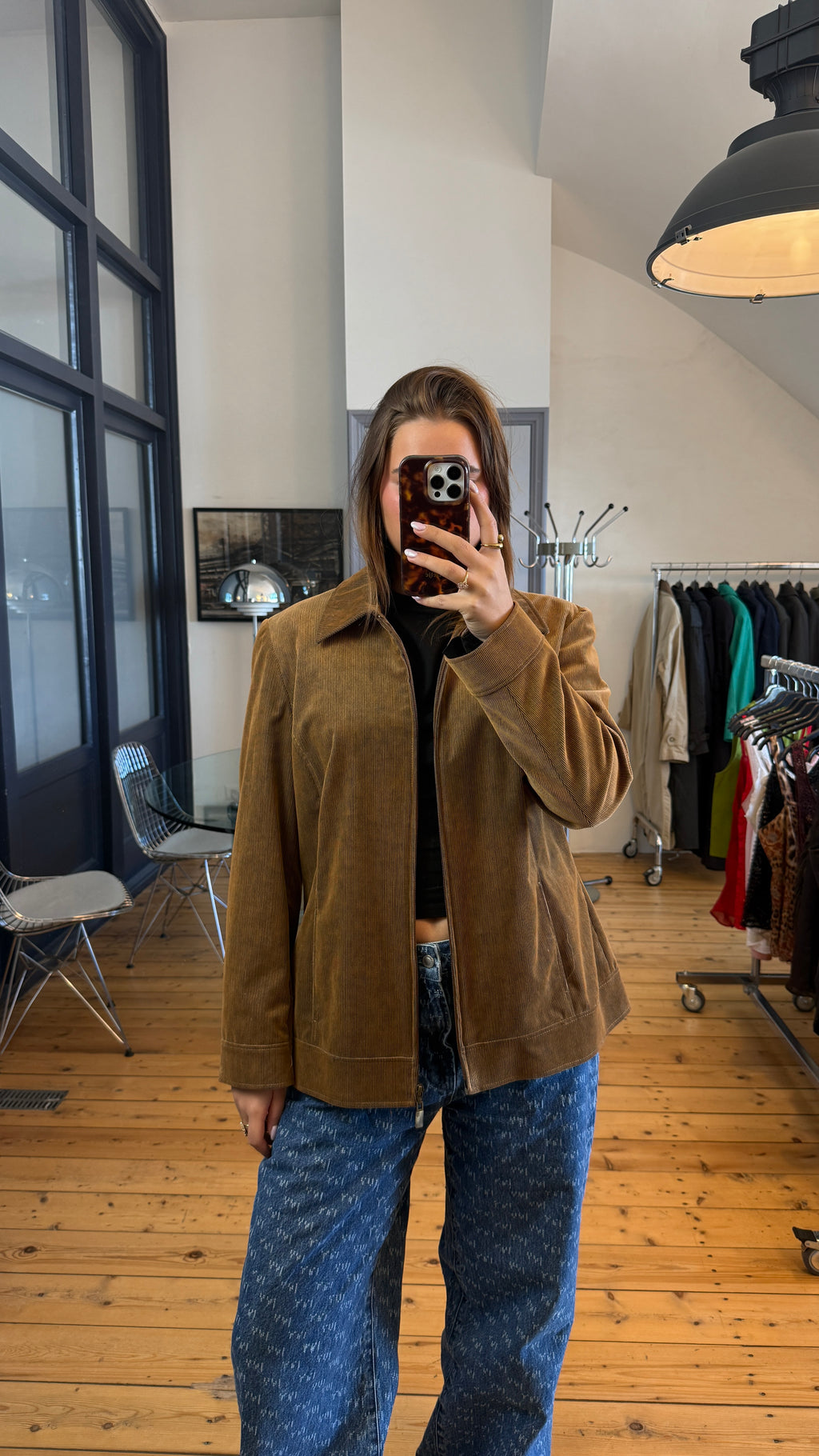 JACKET