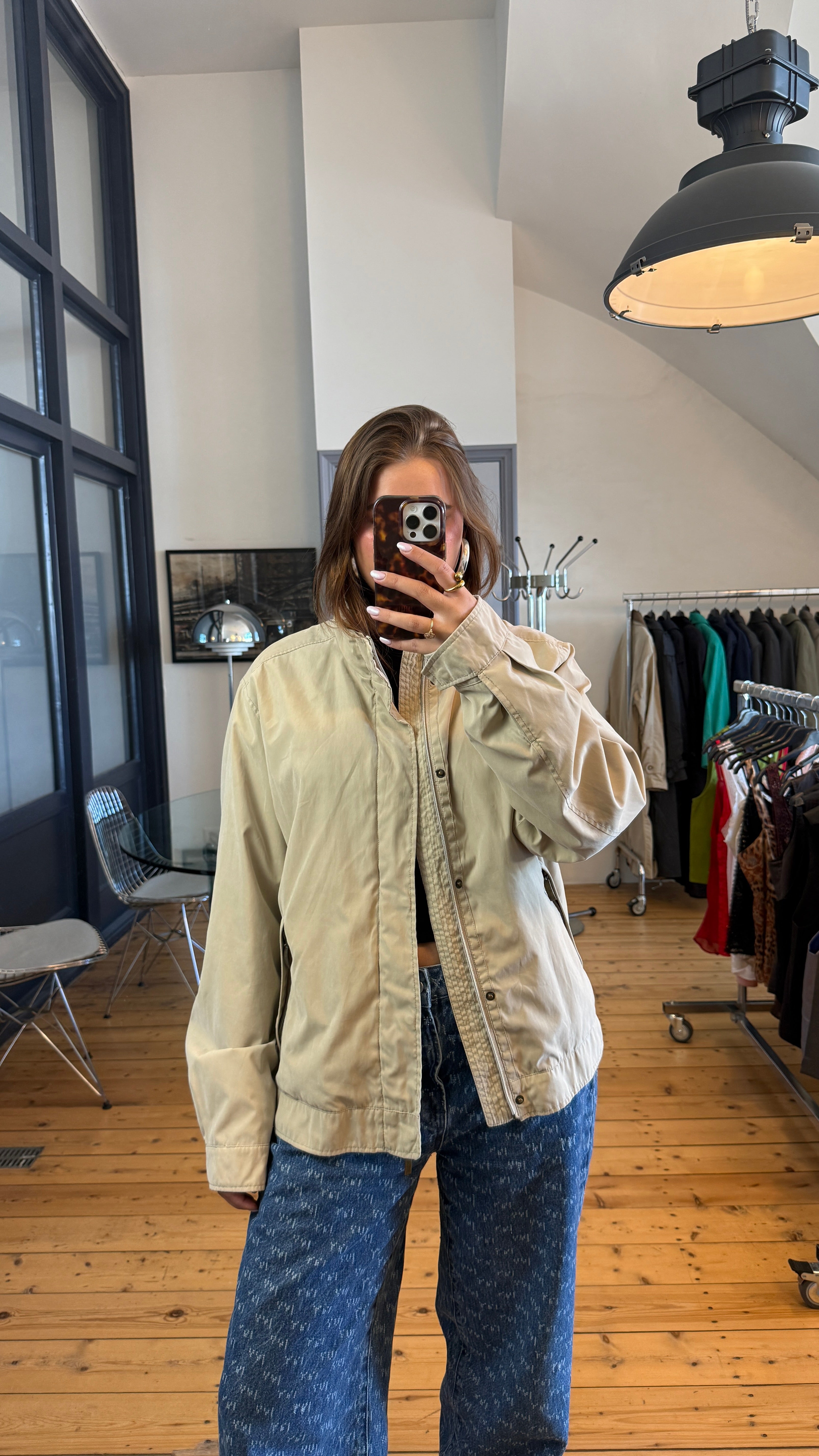 JACKET