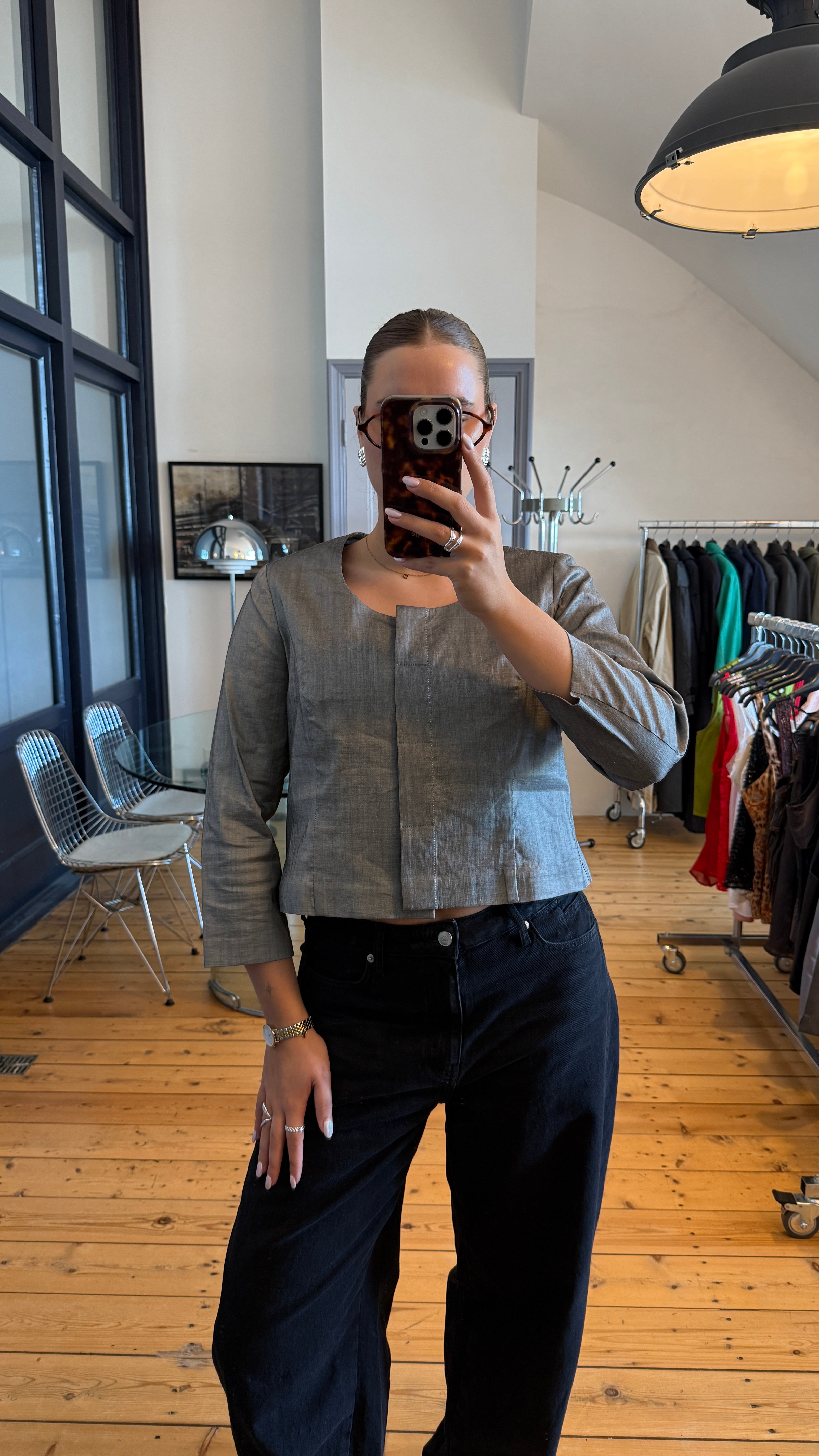 BLOUSE