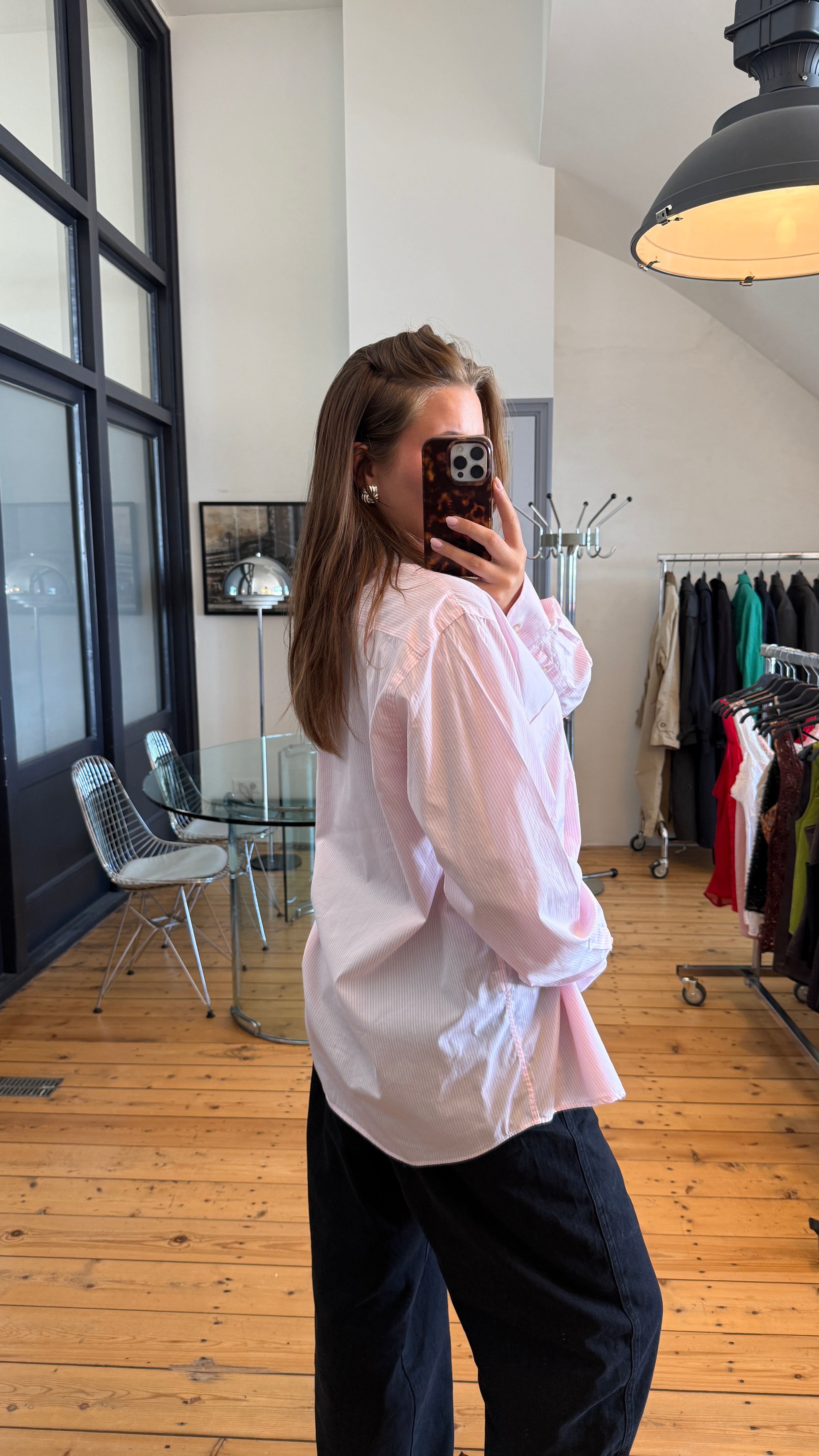 BLOUSE