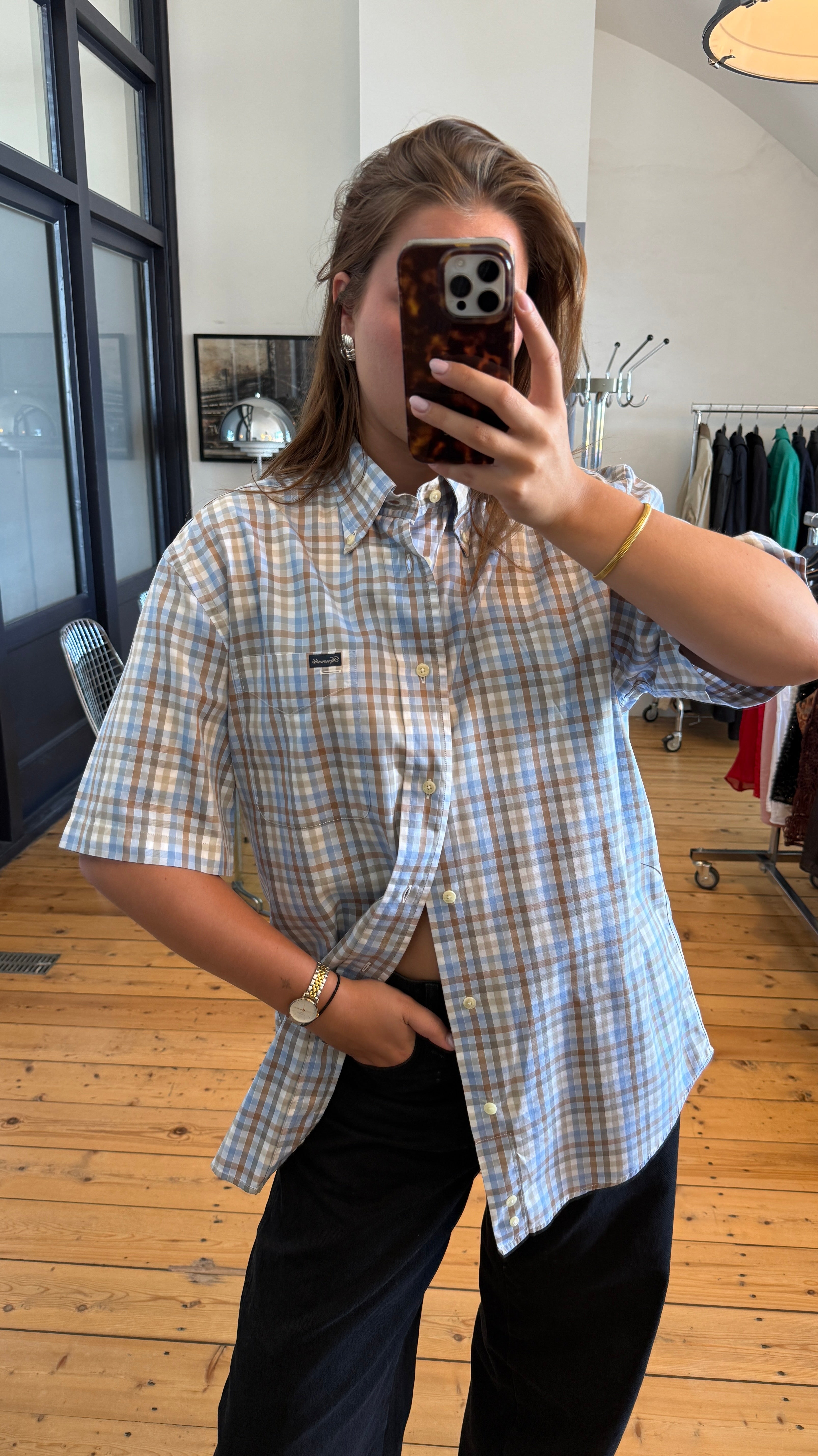 BLOUSE