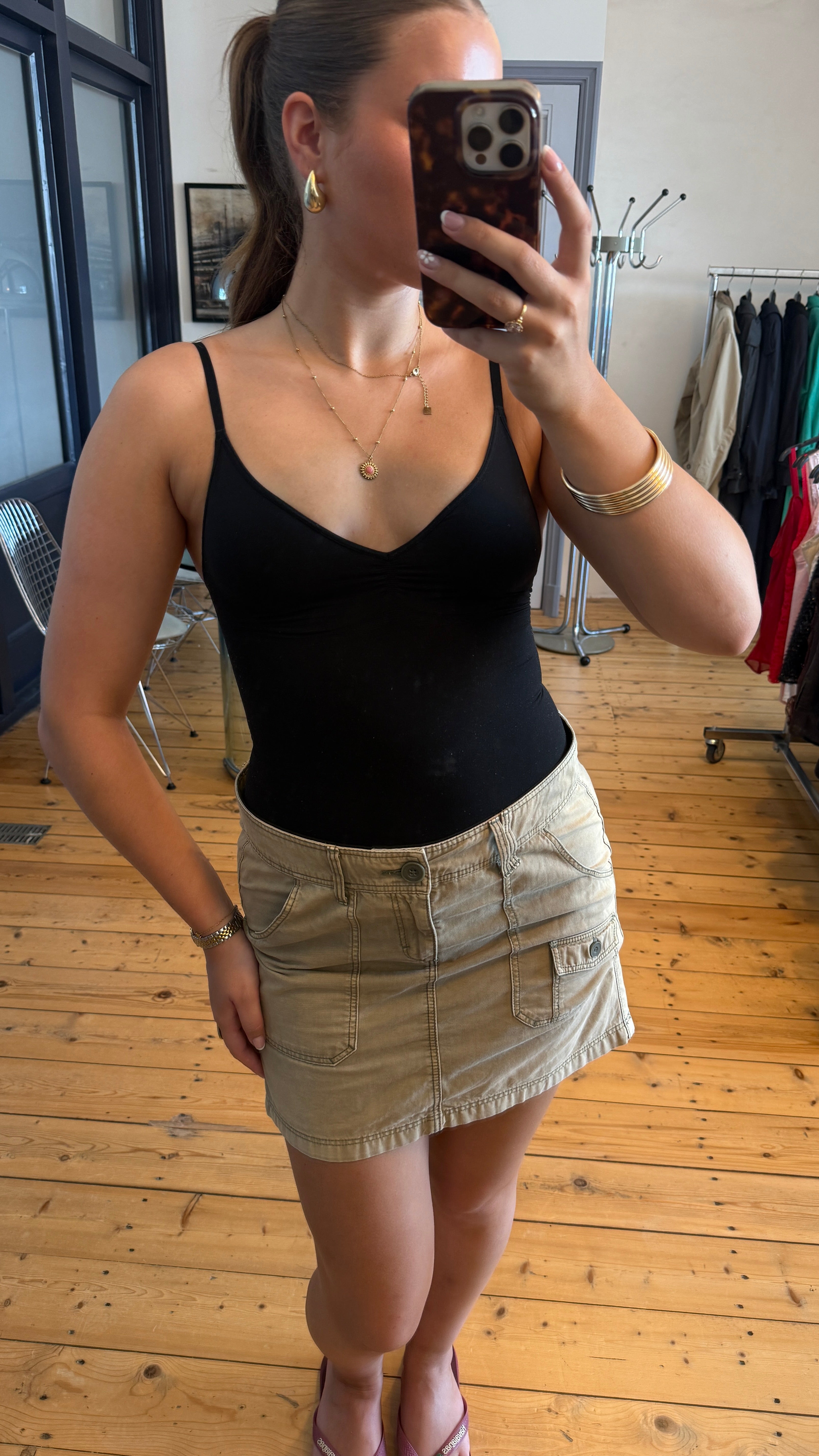 MINI SKIRT