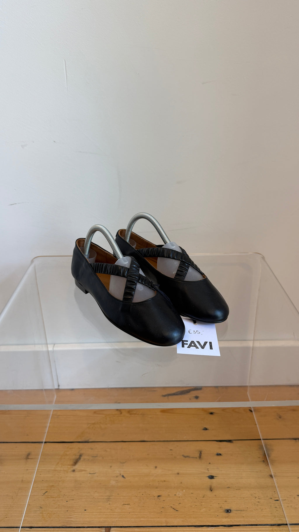 BALLET FLATS