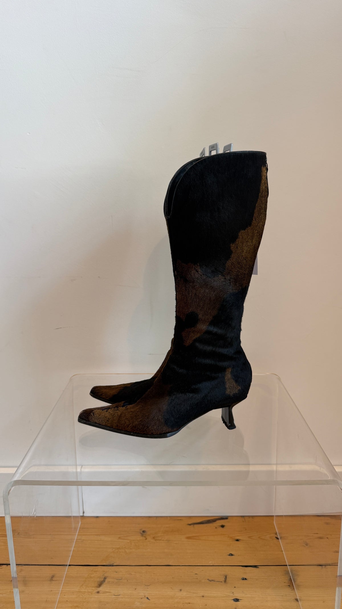 HEELED BOOTS
